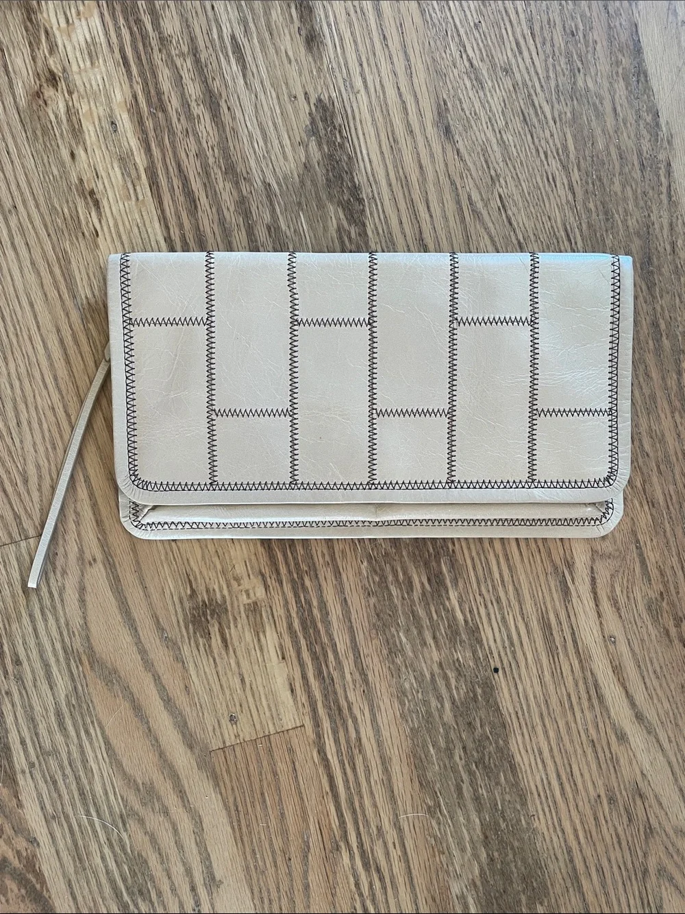 HOBO sleek cream